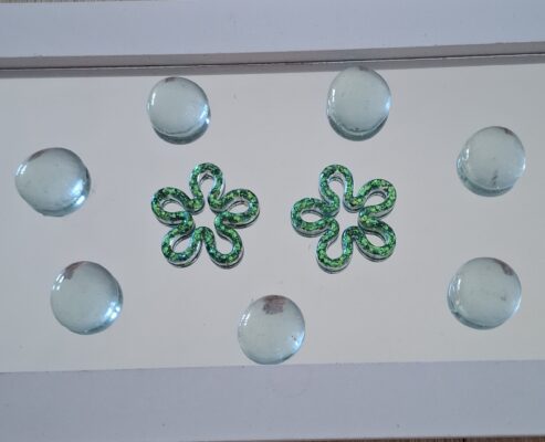 fleurs résine époxy paillettes interchangeable pour créoles vert